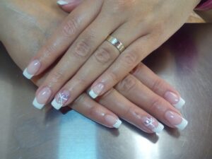 How To Get The Perfect Manicure
