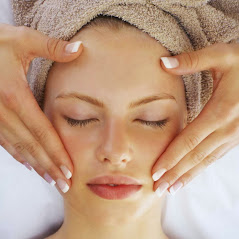 How to maintain sensitive skin-Beauty Salon Matamata - Gloss Beauty Boutique 7 888 9960